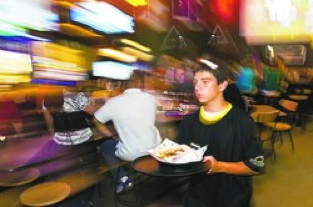 Buffalo Wild Wings Opens In Urbana Archive Fredericknewspost Com