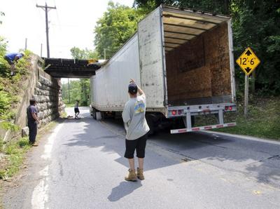 Struggle to keep oversized tractor-trailers off Md. 75 continues