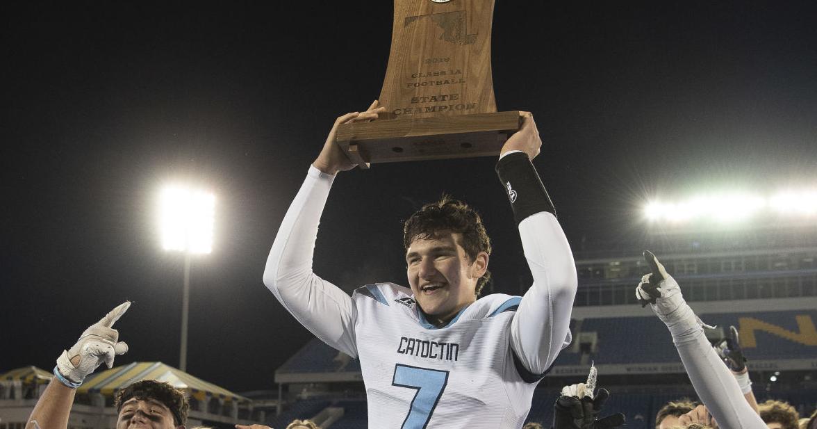 Catoctin football caps season for ages by throttling Poets in Class 1A