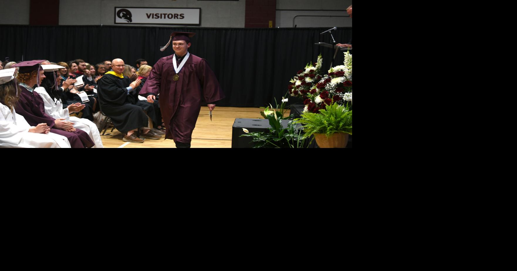 Faith guides New Life graduates to next chapter | Graduation ...