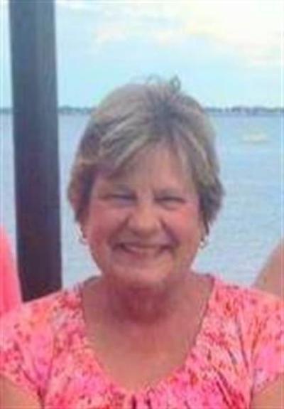 Danielle Becker Facebook 6zzchrgnrrk Vm