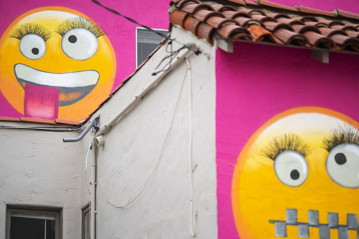 Hot Pink Emoji House Is Eyeing A New Owner In Manhattan
