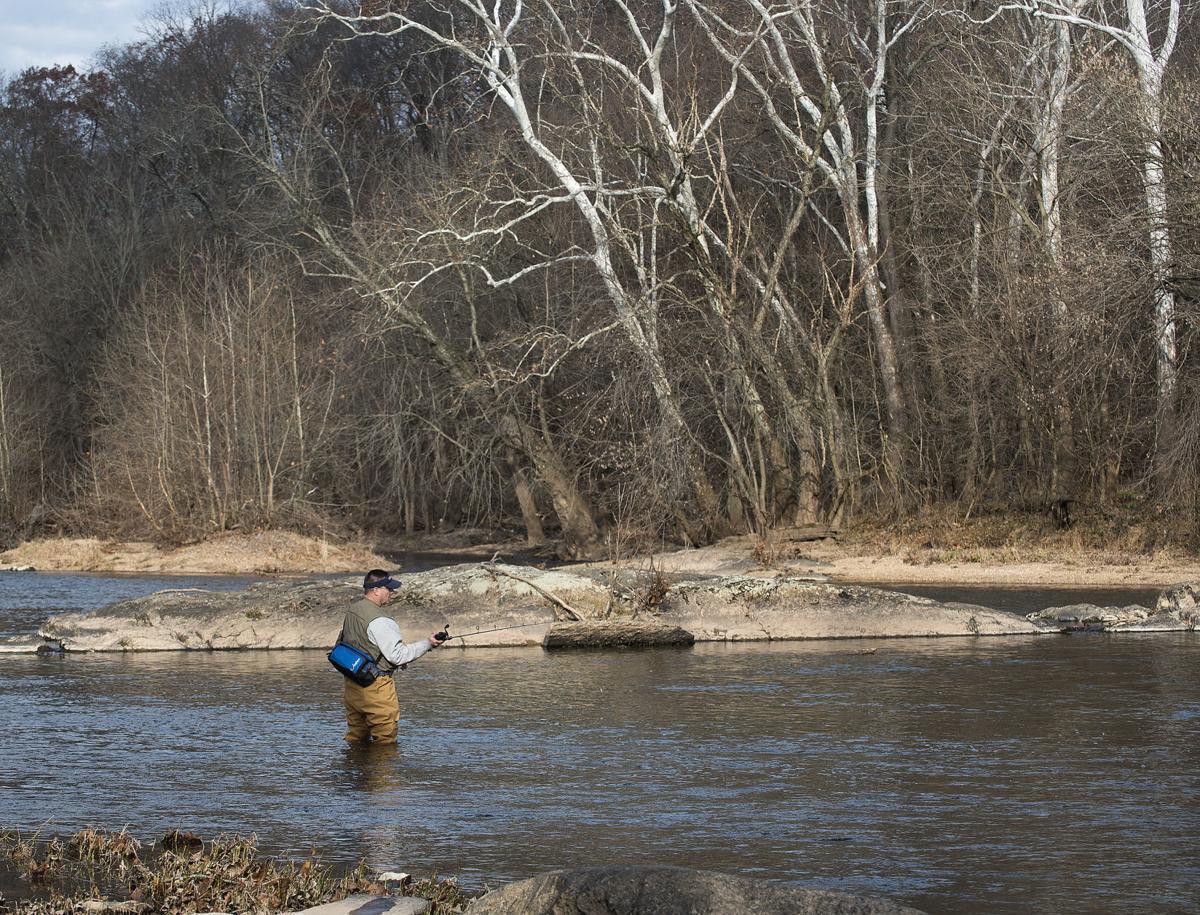  Bass Game Fishing Sports Fisherman Potomac River