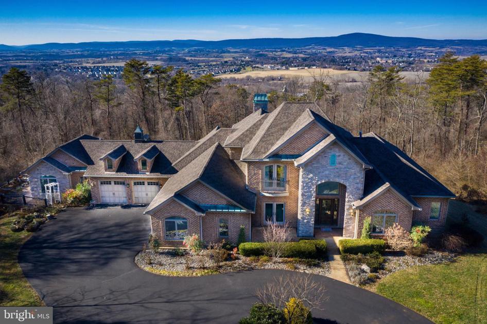 Frederick County House Sales Private Custom Built Home Sells For 1 44m Real Estate And Development Fredericknewspost Com