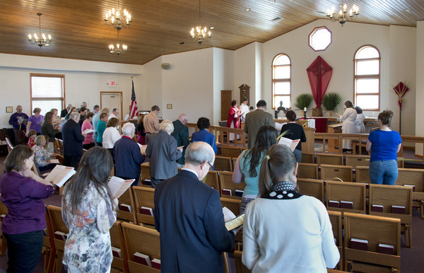 FROM THE PEW visits Grace Episcopal Church during Holy Week | Religion ...