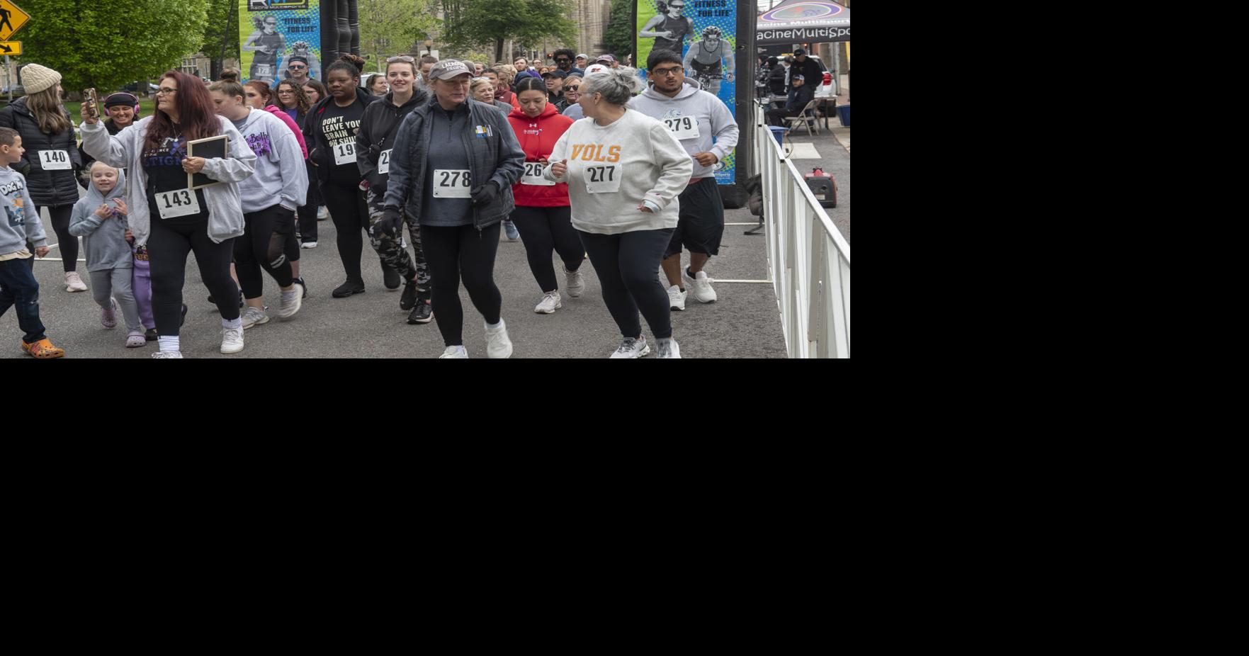 More than 120 runners and walkers join 9th annual Stomp Out Addiction ...