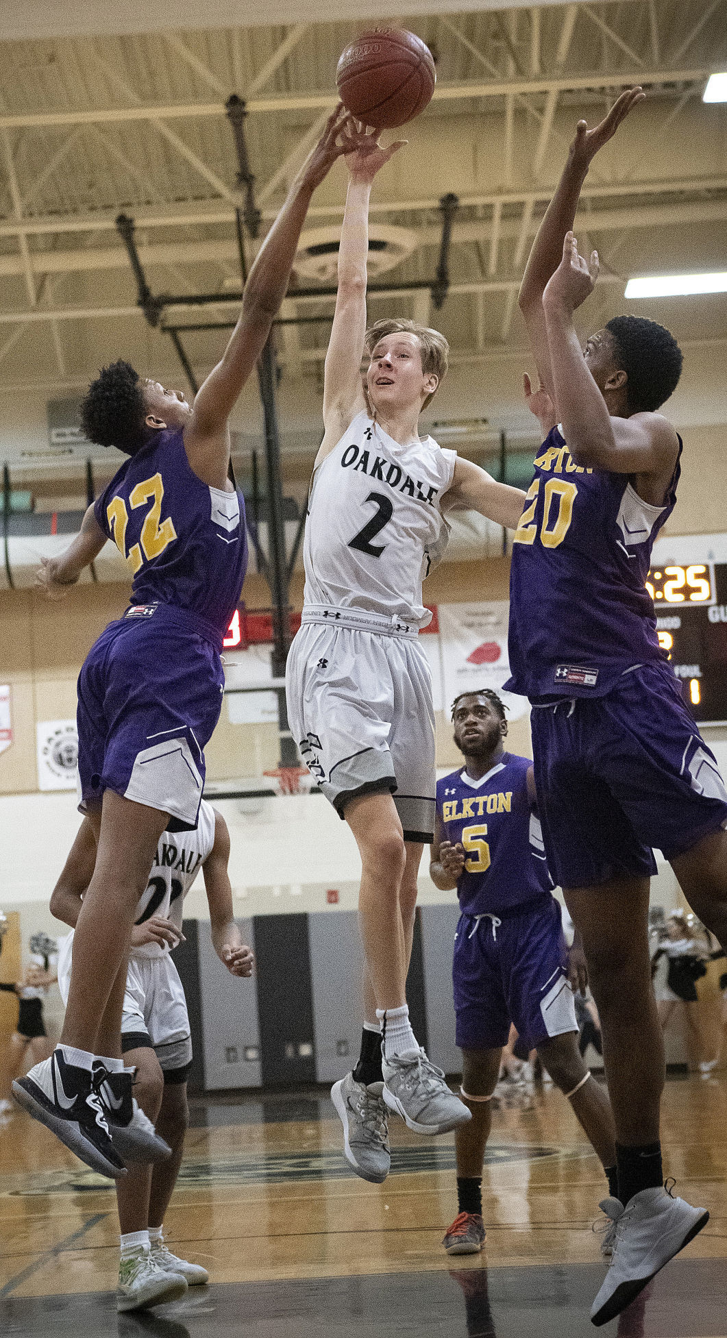 Oakdale Wins Quarterfinal