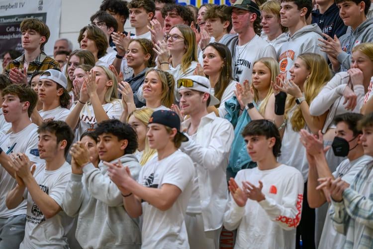 Photos 2A West Regional Final WalkersvilleMiddletown High School