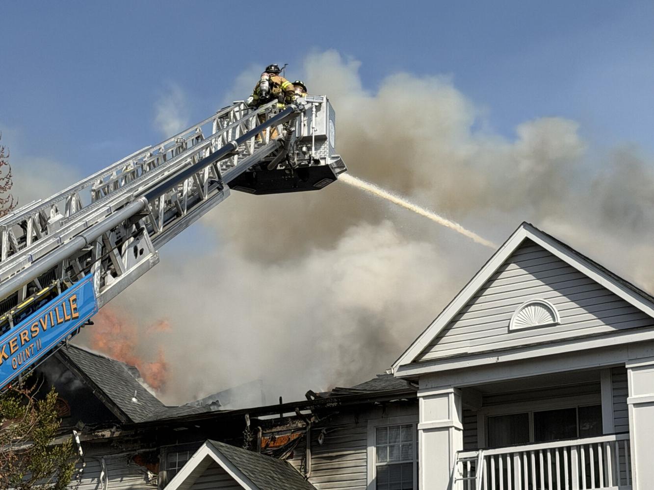 UPDATED: Firefighter injured in fire at apartment complex | Disasters ...