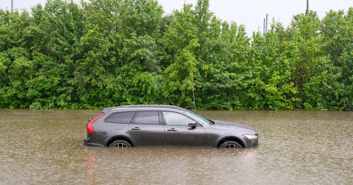 Stand Alone-Car in High Water on New Design Rd.