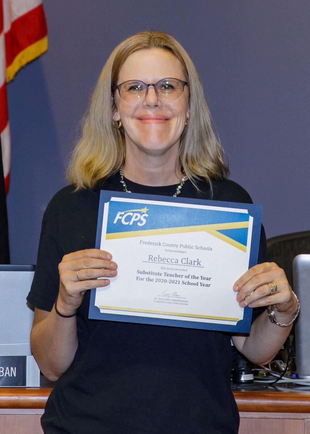 Windsor Knolls Middle teacher is FCPS substitute of the year