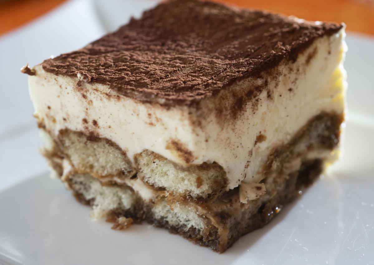 In Review Frederick S Pizza Blitz Is An Old School Pizzeria Serving Up More Than Good Pie Restaurants Fredericknewspost Com