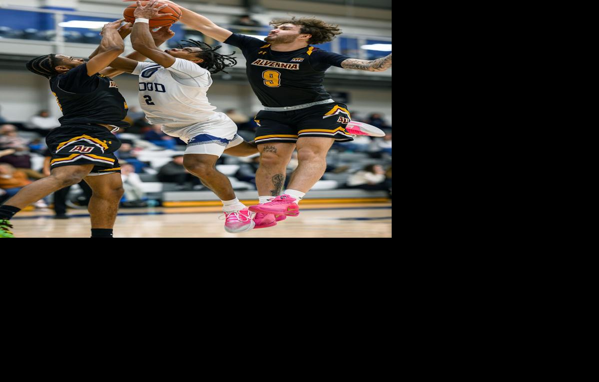 Photos: Hood College vs. Alvernia University Basketball