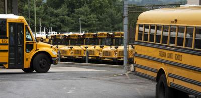 School Bus Passing By Cars 2022
