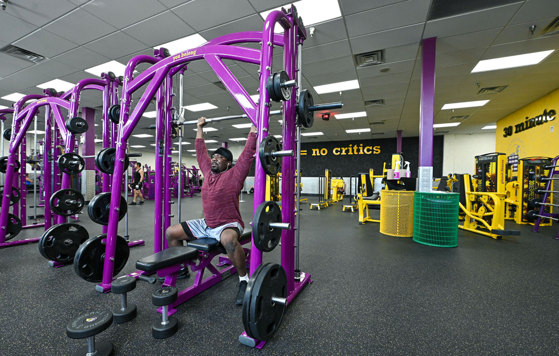 Planet Fitness hosts open house to celebrate renovations