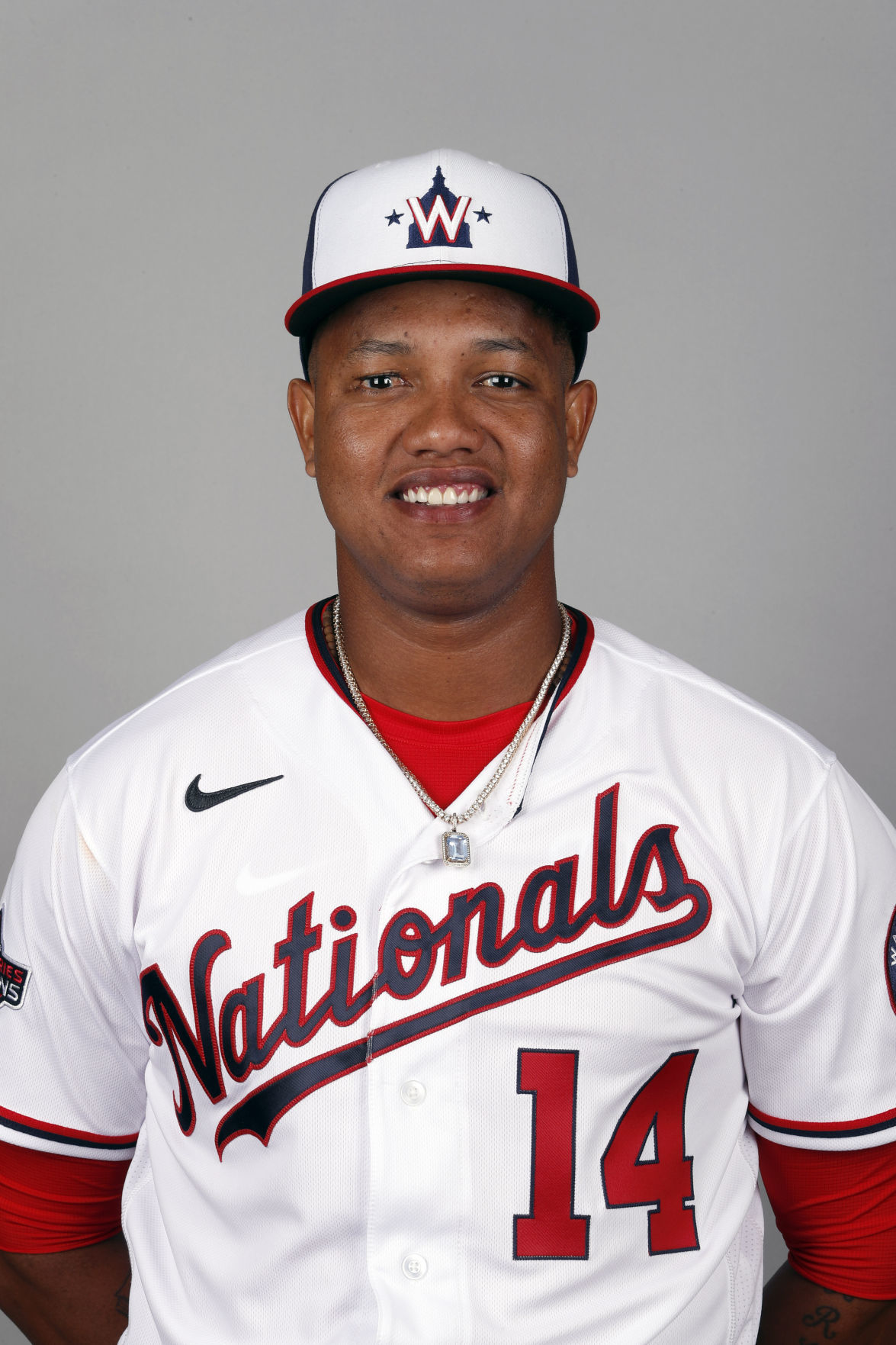 Starlin Castro welcomes loftier expectations, and the Nationals