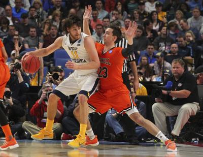 Former Oakdale Player Zach Thomas Doesn T Get Win But Sees Dream