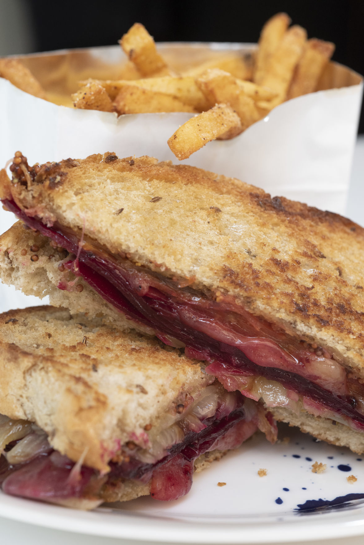 At Maxwell S Kitchen In Downtown Frederick Expect Fast Cuisine