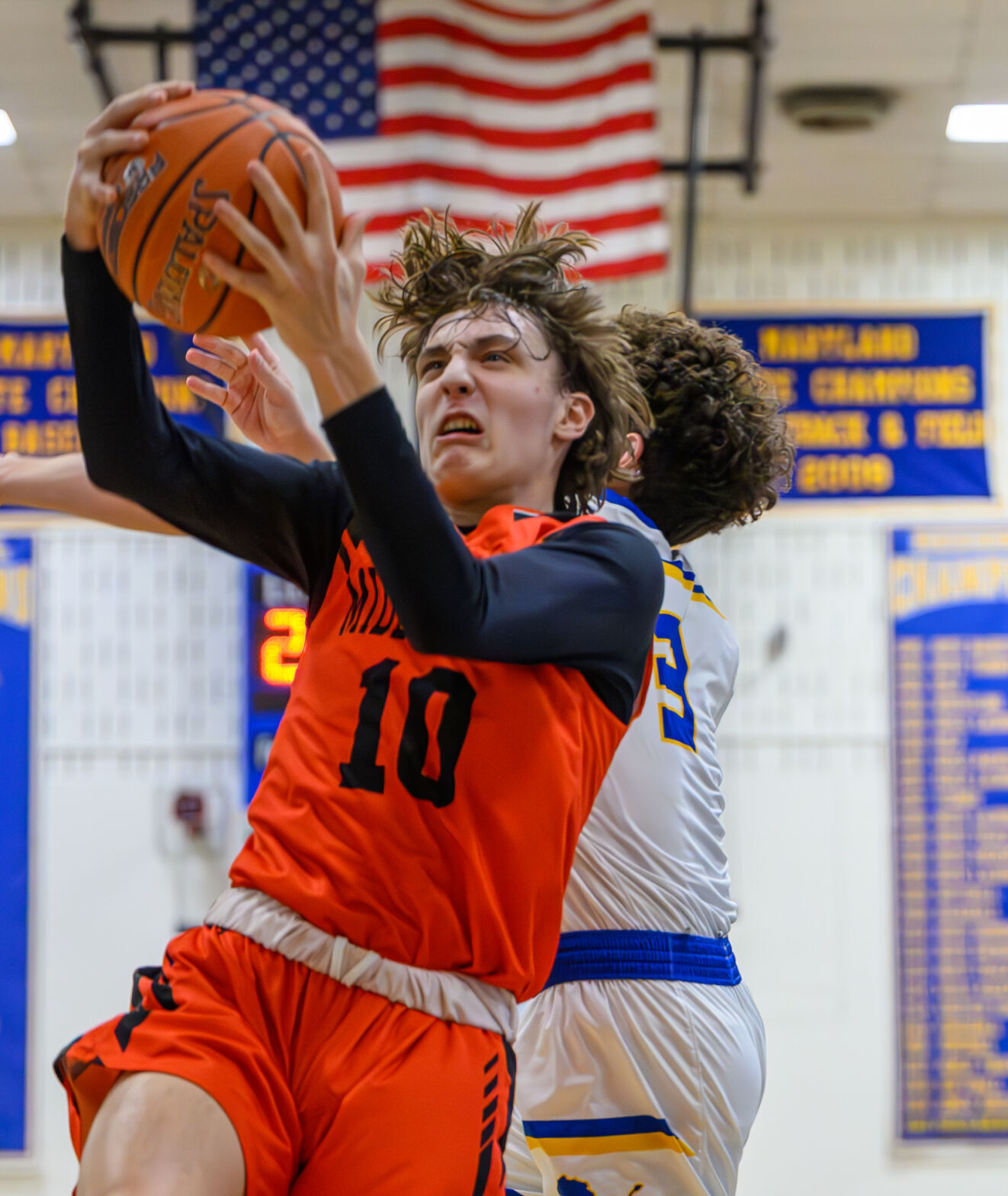 Class 2A boys basketball semifinal capsule Middletown vs. Carver Vo