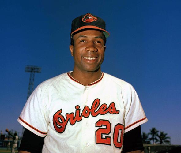Hall of Famer, pioneering manager Frank Robinson dies at 83
