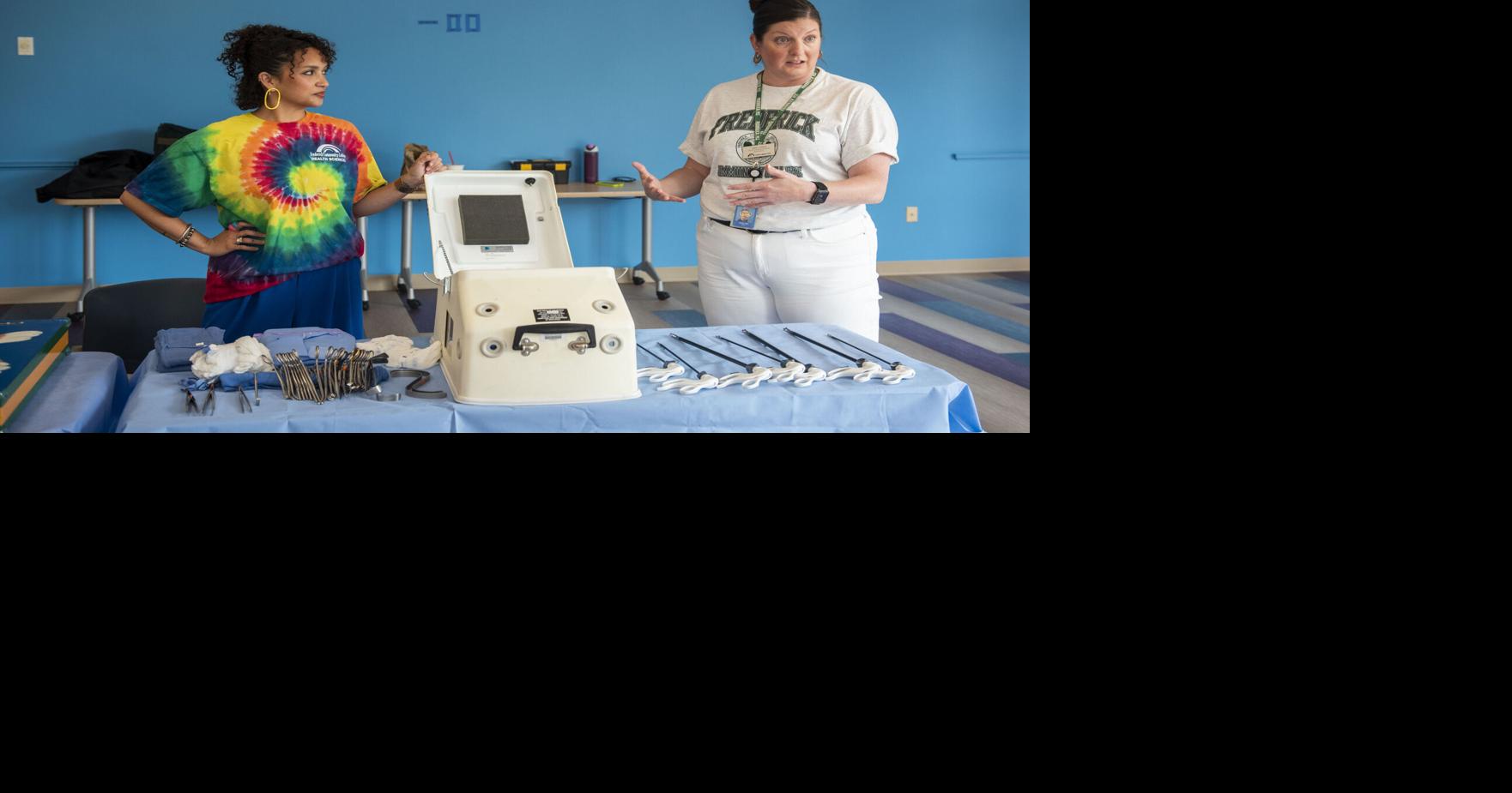 Teens Explore Life-Saving Technology Through Interactive Life-Size Surgery Game