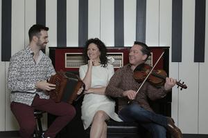 Cécilia will perform traditional music and high-energy step dancing at New Spire Arts