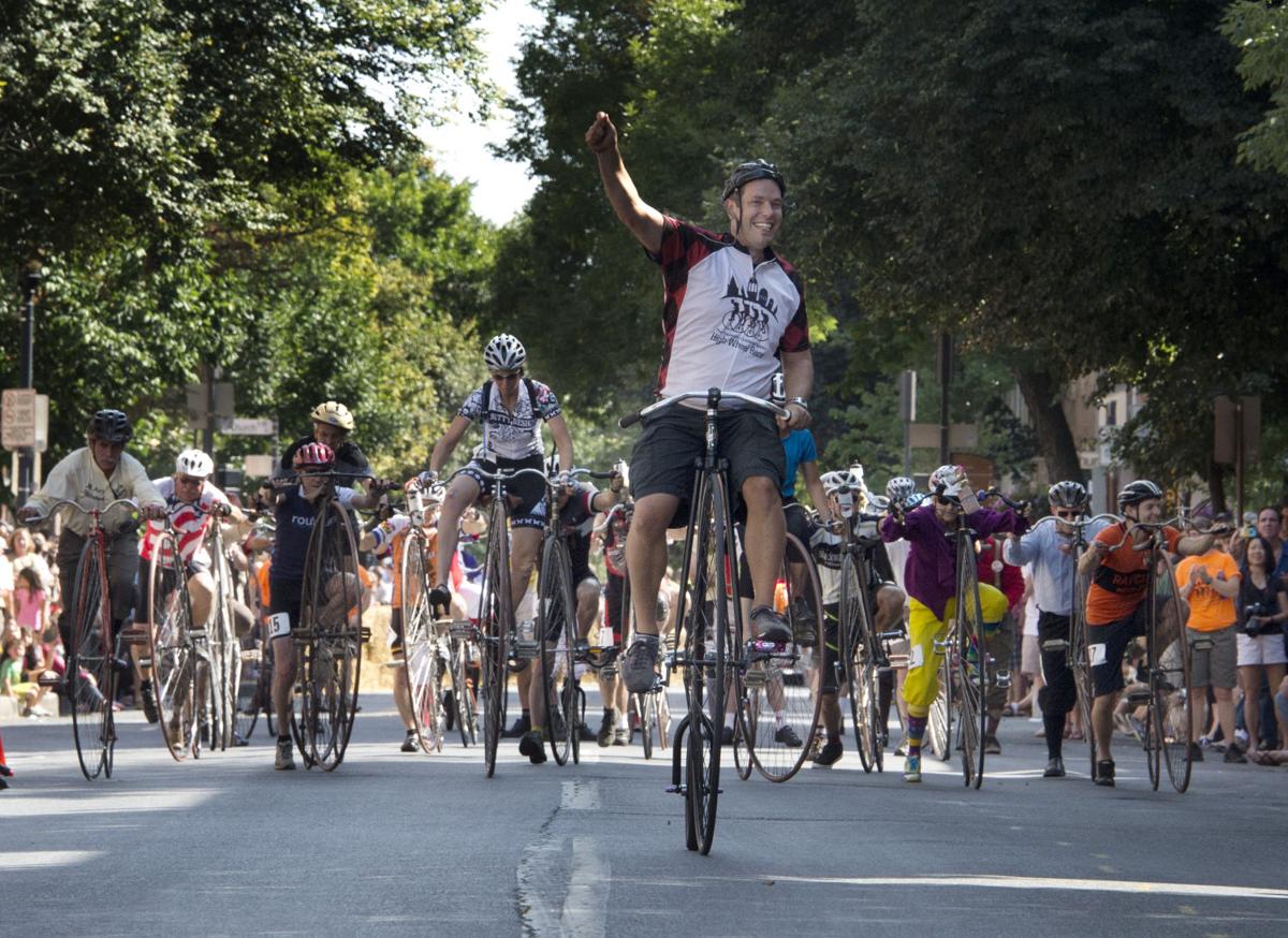sy High Wheel Bike Race 21.jpg