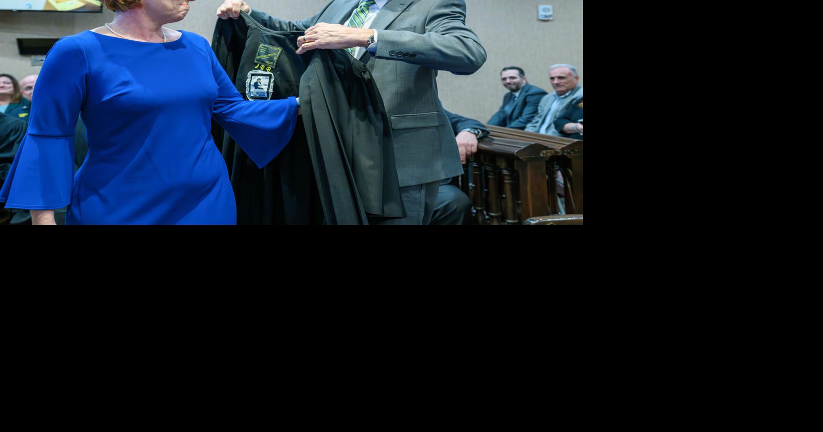 Frederick County s newest circuit court judge takes the bench Courts