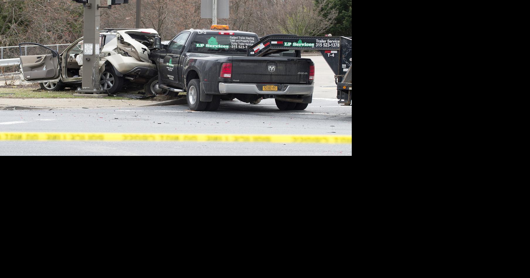 Investigation of threevehicle crash closes Rosemont Avenue Disasters