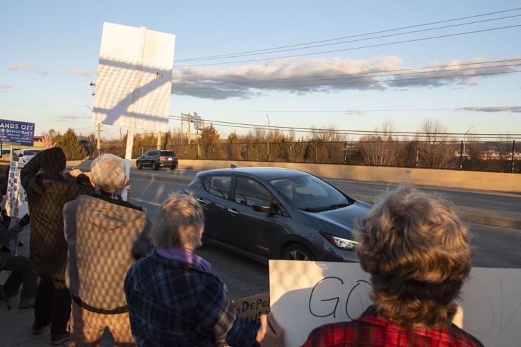 “No War for Oil” bridge protest
