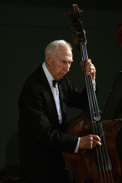 Medical Professionals Musicians Mourn Loss Of Dr James Bowes Human Interest Fredericknewspost Com Vitarello's office is located at 180 thomas johnson dr, frederick, md. frederick news post