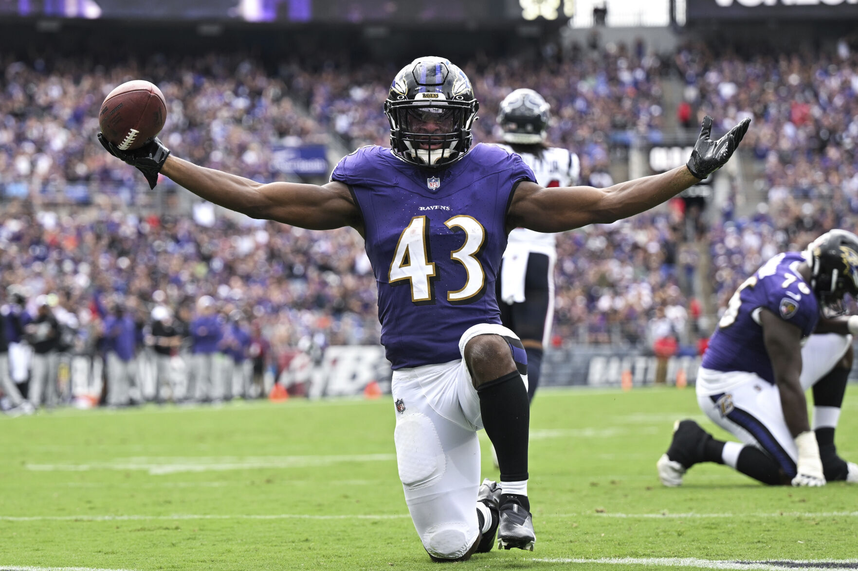 Ravens beat Texans 25-9, but will be without RB J.K. Dobbins