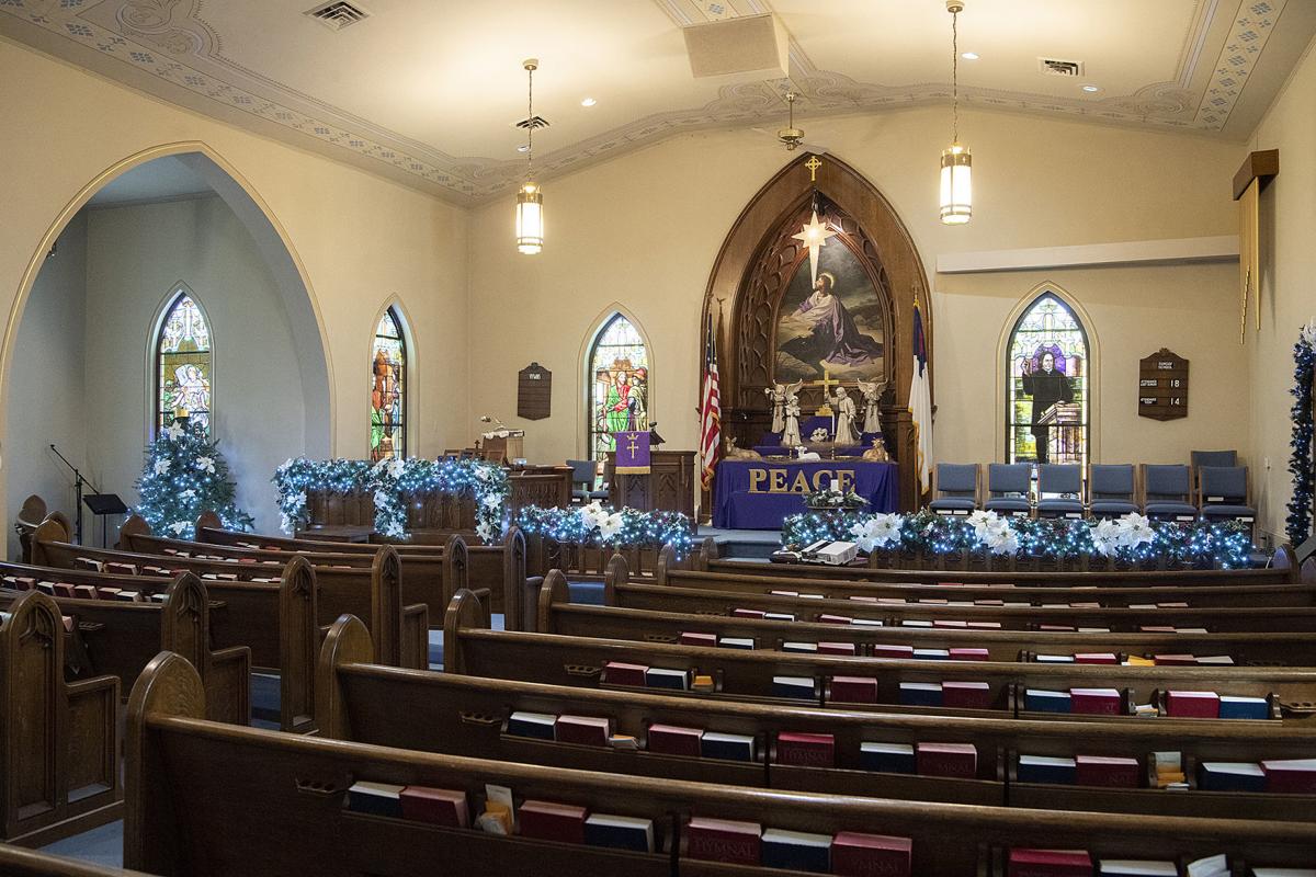 Frederick County churches open doors for annual Christmas tour
