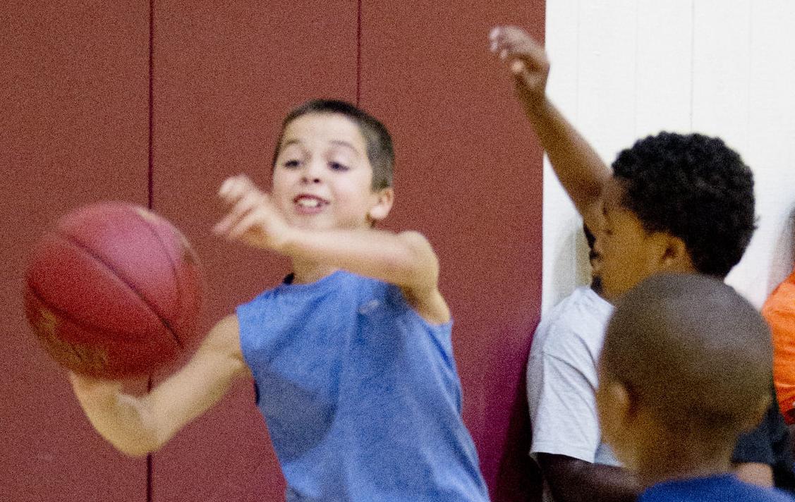 8 Year Old Deaf Basketball Player Inspires Human Interest