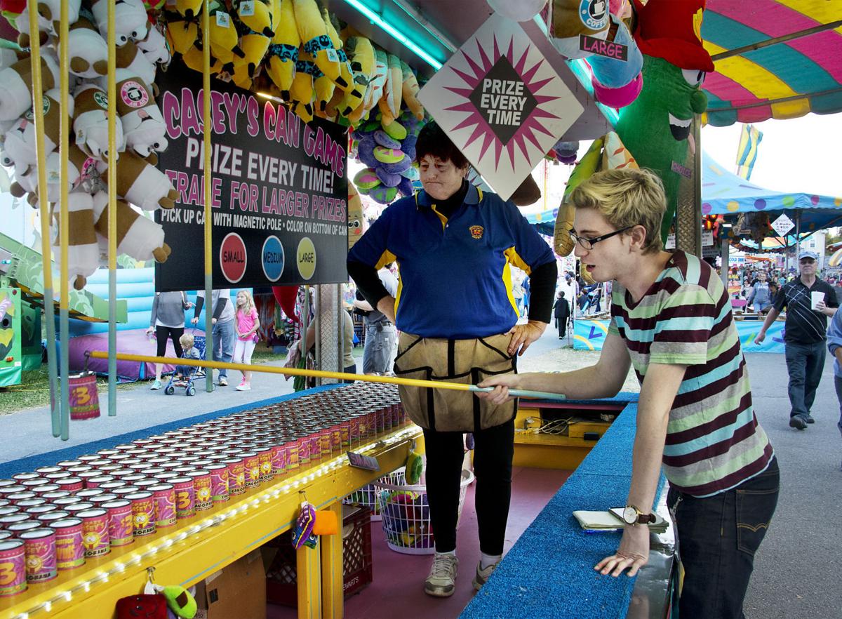 Fairly Horrible At Great Frederick Fair Carnival Games Great Frederick Fair Fredericknewspost Com