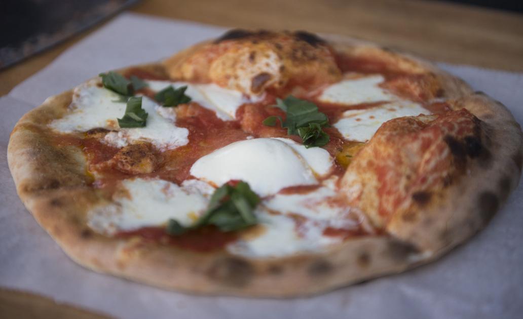 The Dish The Mobile Pizza Llama Puts A New Spin On Carry