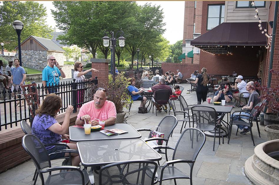 Outdoor Dining Gets Warm Reception In Frederick Coronavirus Fredericknewspostcom