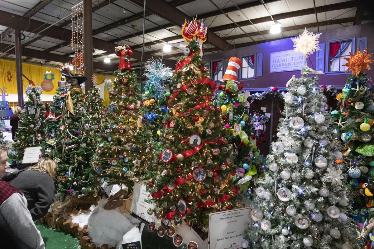 Trees of hope Linganore High teachers design Christmas tree for