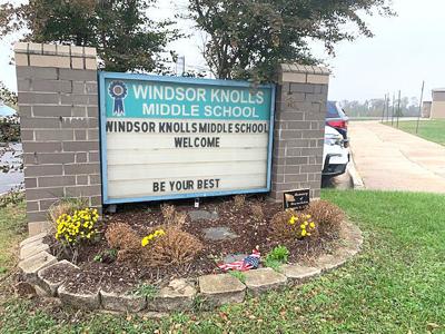 Windsor Knolls Middle School Celebrates National Pta Recognition