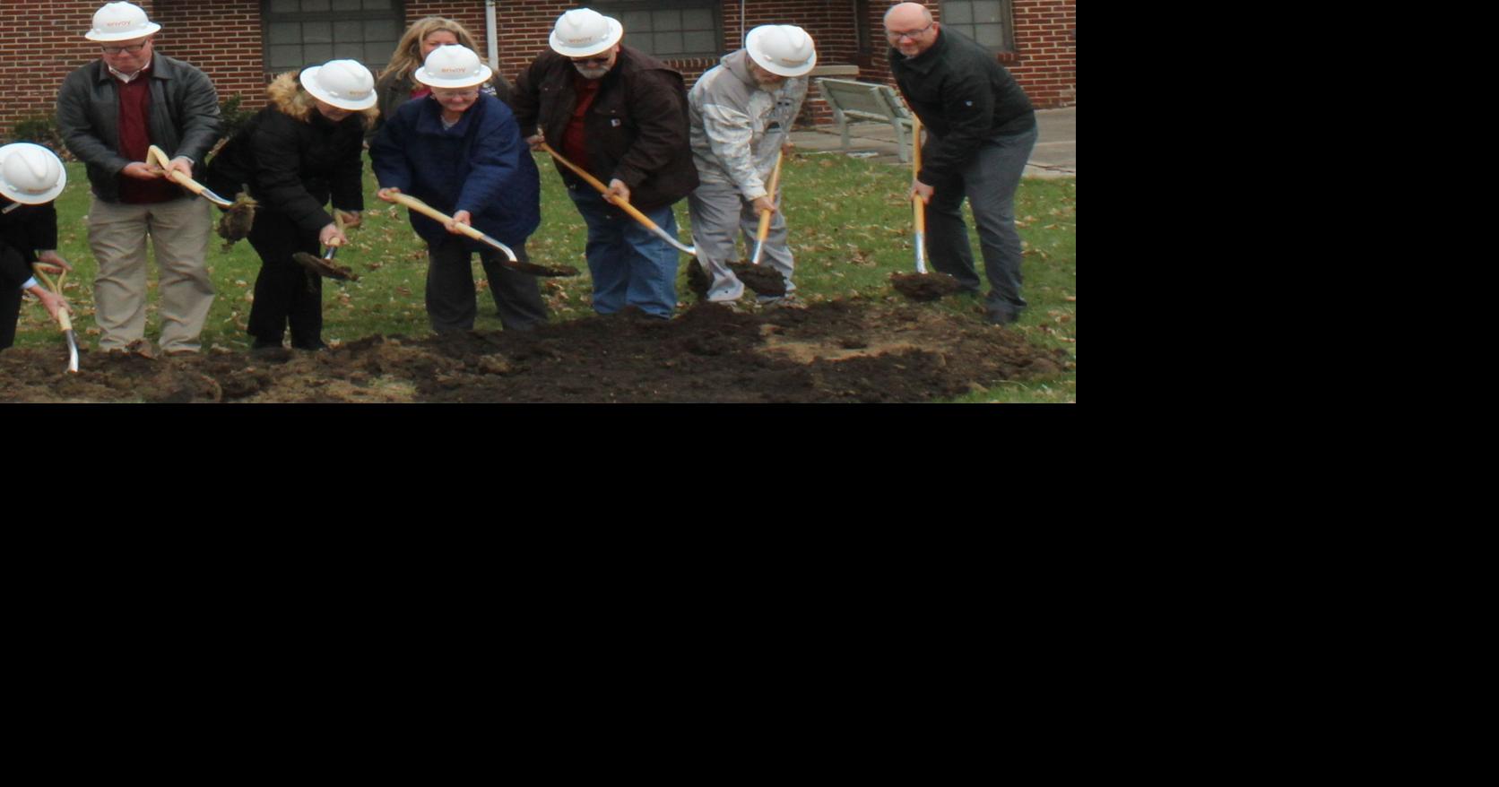 Frankfort sets aquatic center opening for 2023 News