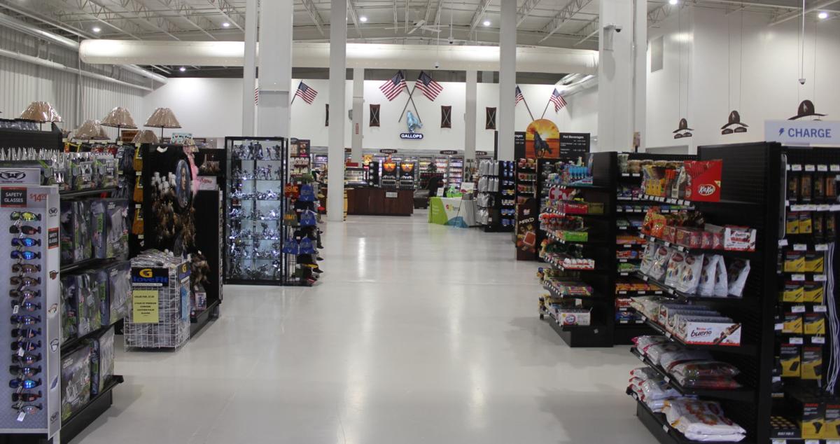 Gallops Truck Stop Opens In Kendallville Fwbusiness Fwbusiness Com