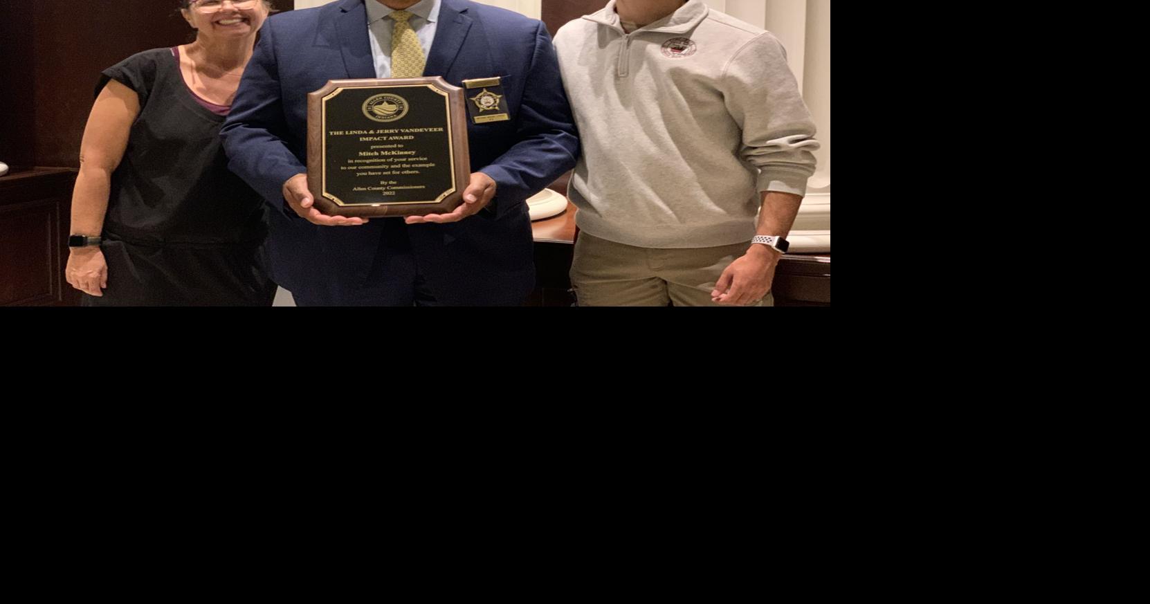 Oct. 26 - FWPD Deputy Chief Mitch McKinney receives Impact Award ...