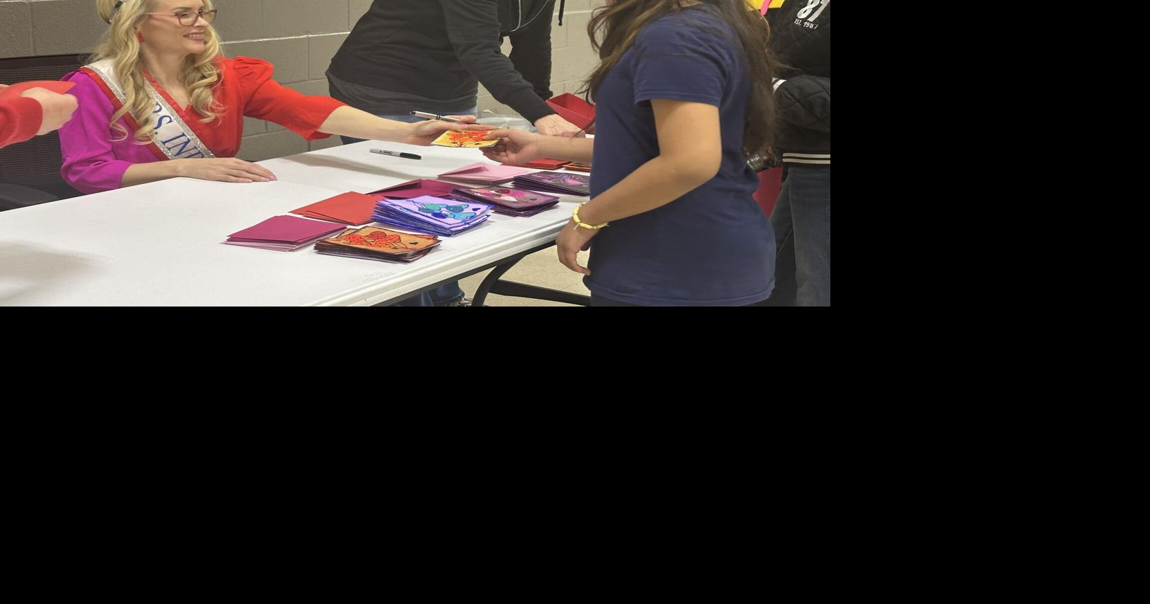 Feb. 17: Mrs. Indiana talks to Fort Wayne schoolchildren of perseverance