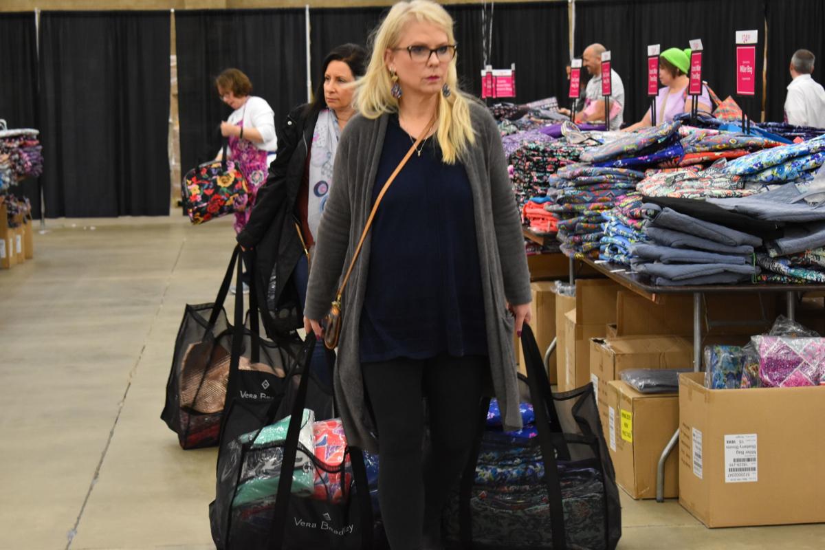 Vera Bradley Outlet Sale Won T Take Place This Year Fwbusiness