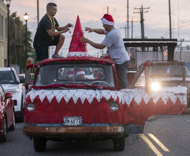 Galveston Christmas Parade brings holiday cheer to downtown Local