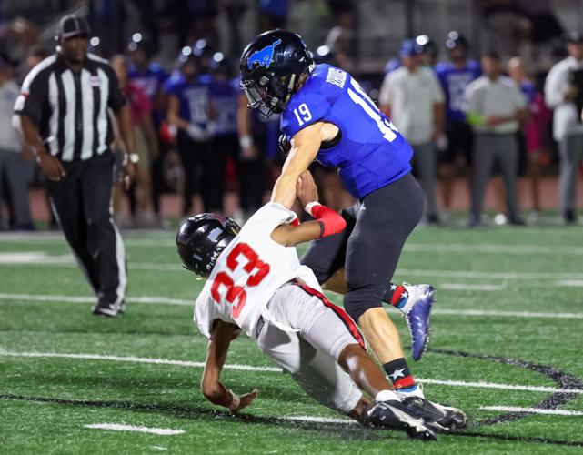 Friendswood still controls playoff destiny with win over Terry High