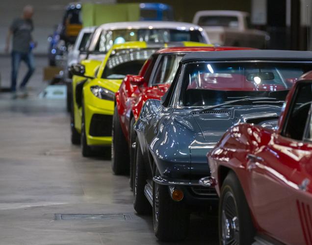 Moody Gardens prepares for first air, car and boat show Local News