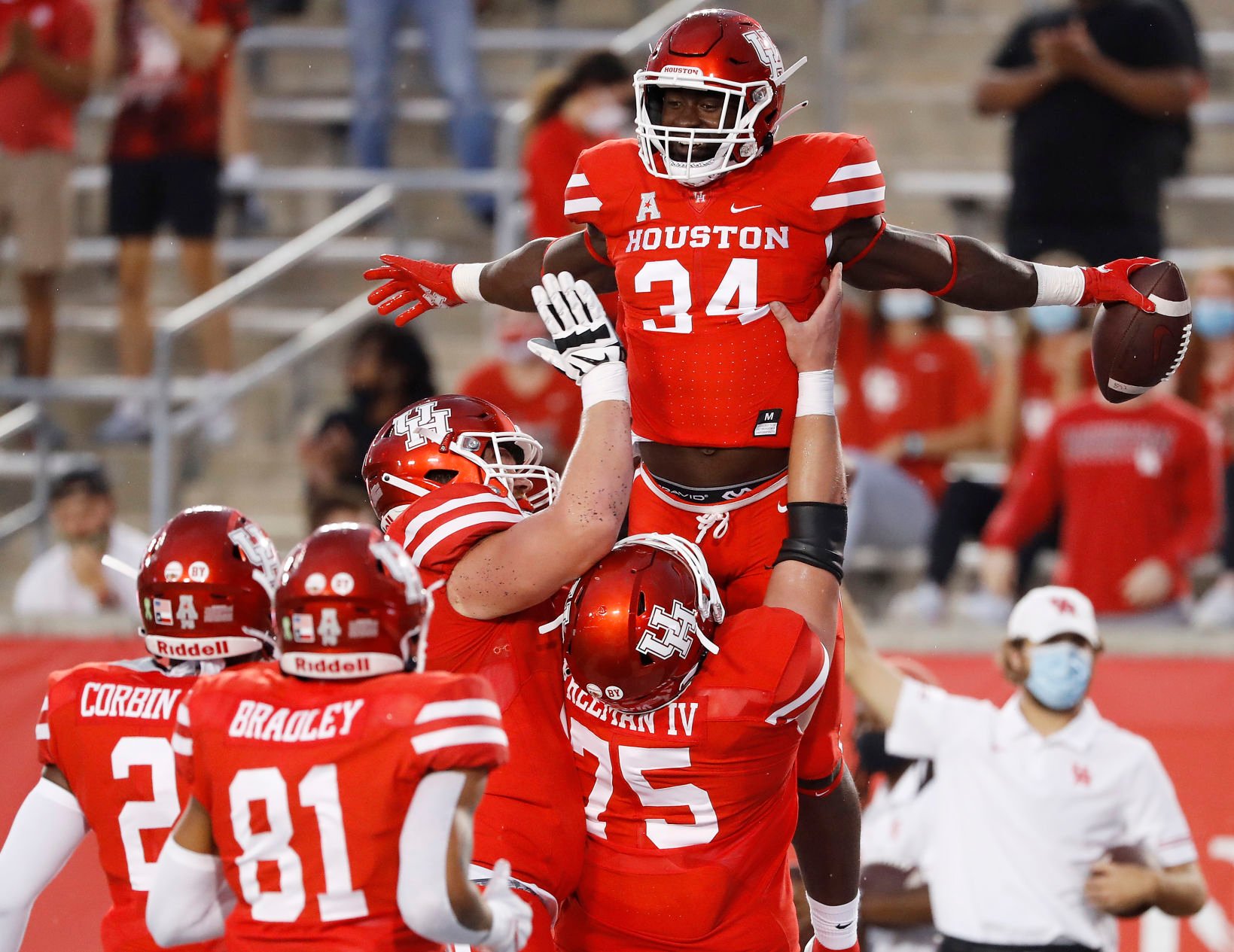 Houston Cougars Play Season-opening Game, Astros Advance, NFL Marches ...