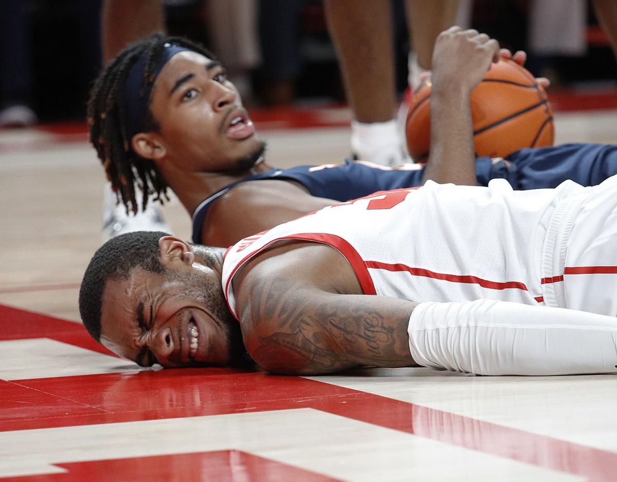 Houston Cougars vs. Virginia Cavaliers
