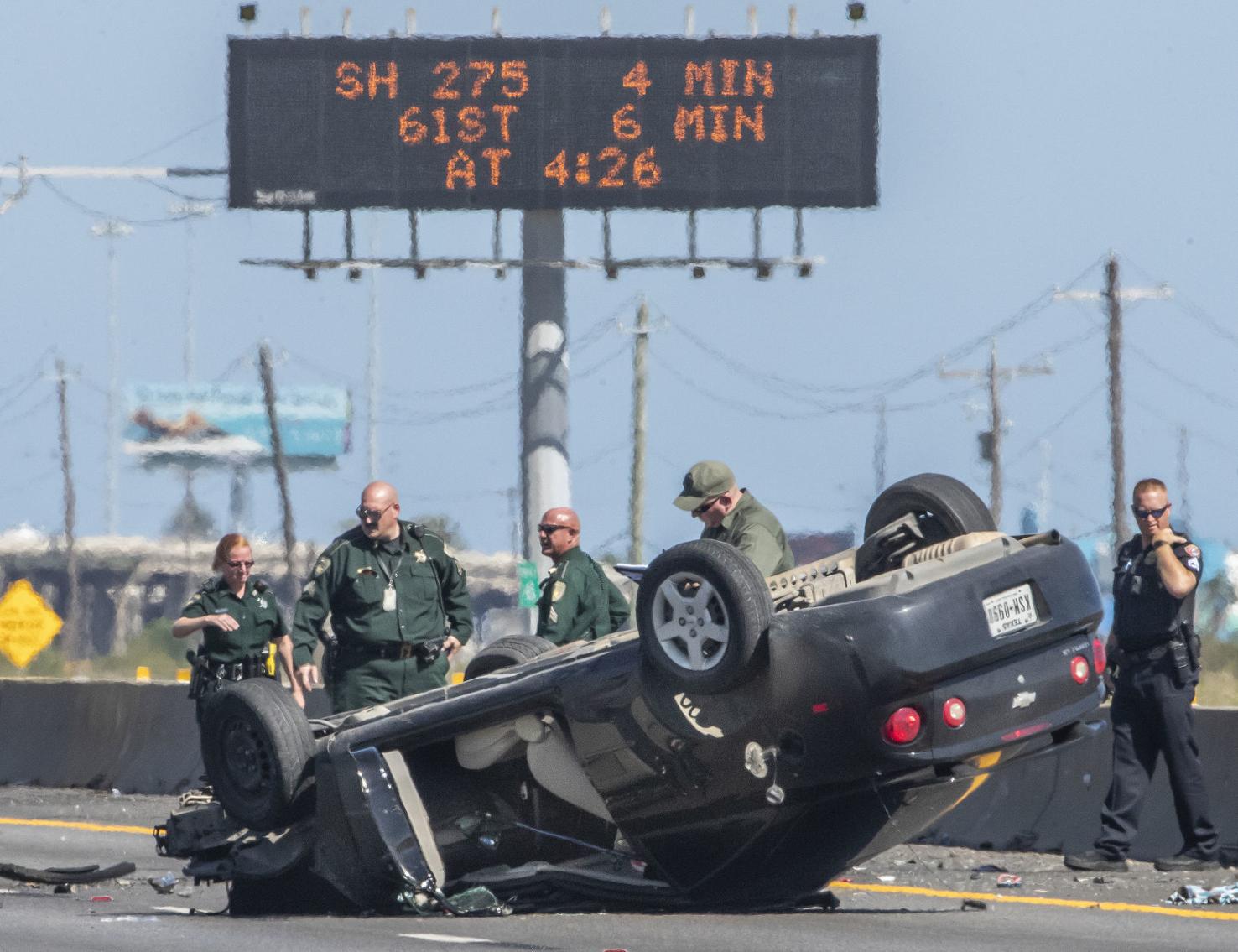 Rollover crash jams traffic out of Galveston Local News The Daily News